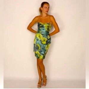 Vintage Nanette Lepore for Bergdorf Goodman Strapless Silk Mini Dress. Size 6